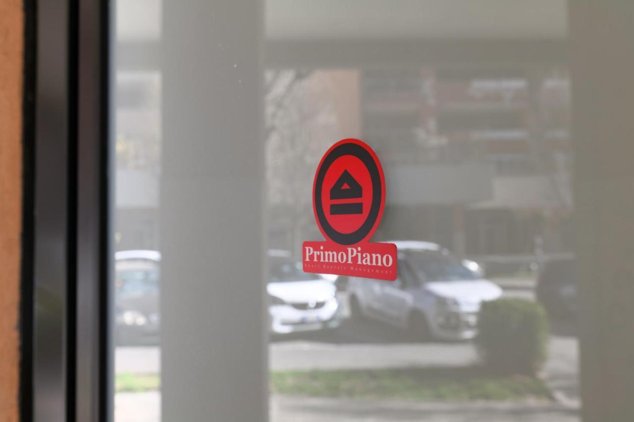 Primopiano - La Malfa Flats Lägenhet Milano Exteriör bild