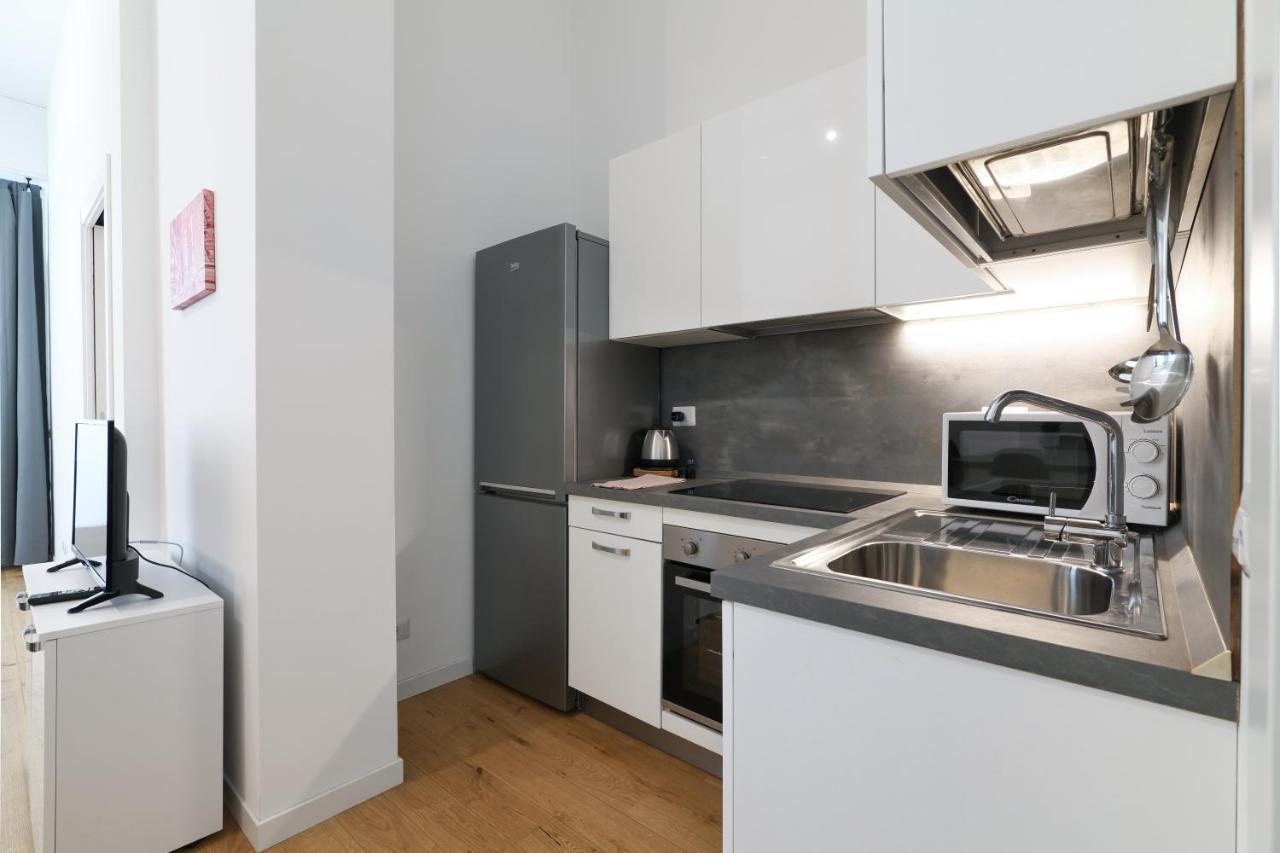 Primopiano - La Malfa Flats Lägenhet Milano Exteriör bild